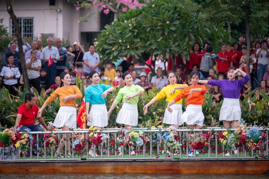 燃動金秋 | 草艇競渡，奪人風采彰顯非遺文化瑰寶之韻(圖6)